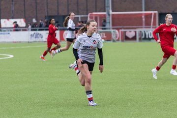 Bild 321 - wCJ Eimsbuettler TV : Altona 93 - Ergebnis: 1:1